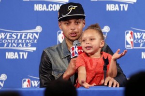 stephen-curry-riley-daughter-2015