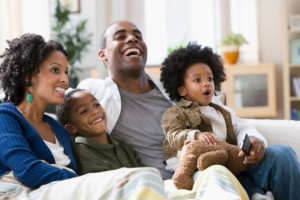 2016-blackfamily-watching-tv