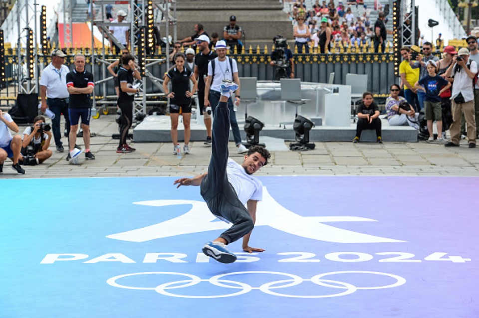 This is who should judge Olympic breakdancing in 2024.