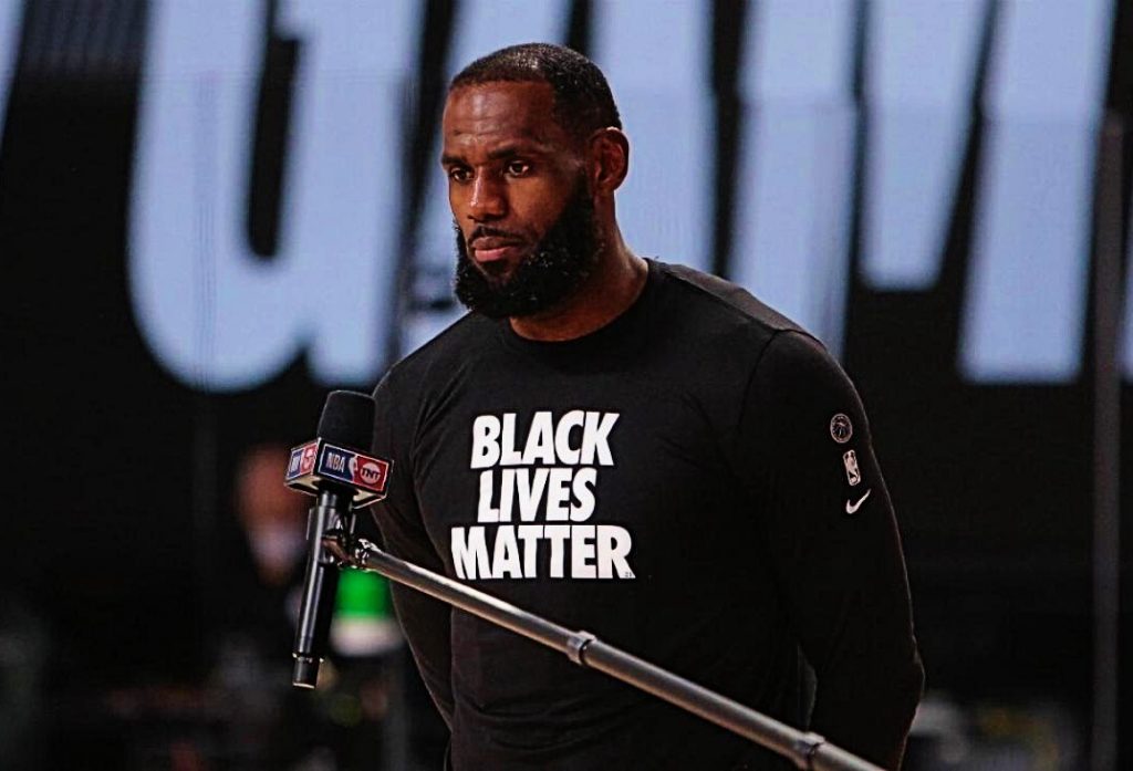 BlackLivesMatter-LebronJames-2021