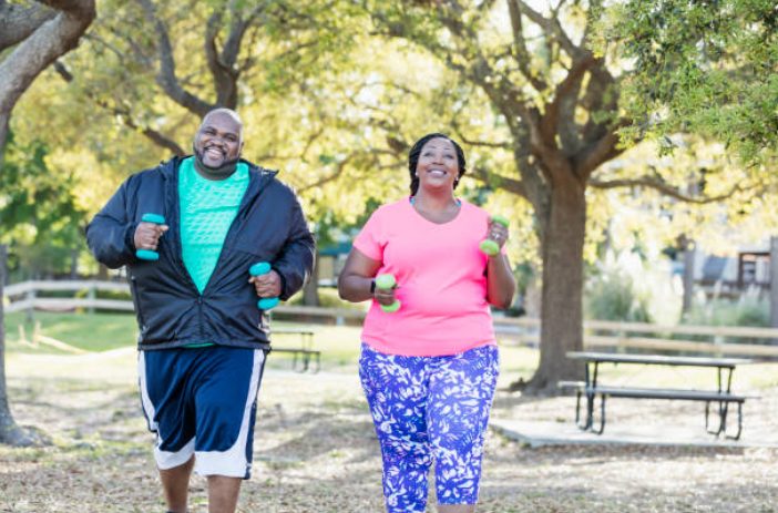 blackcouple-exercising-FULLFIGURE