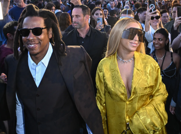 Jay Z Cheating on Beyoncé: Alleged Affair with Mixed French Model Revealed.